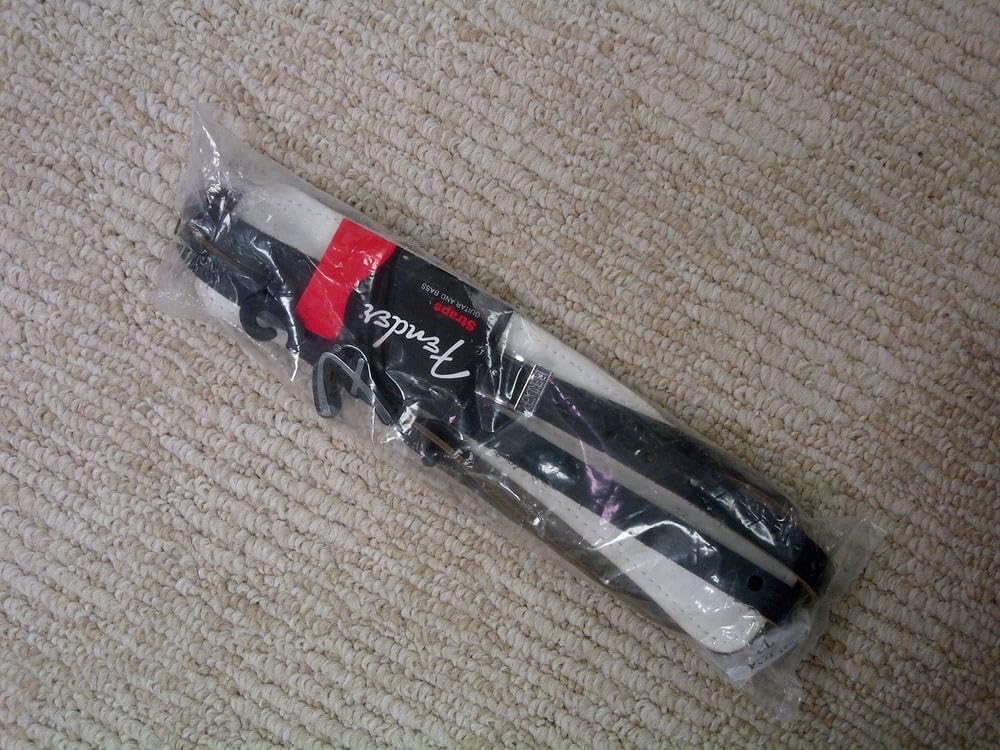 Black Leather Guitar Strap M17481